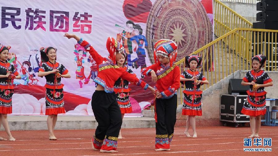 广西女人 生活照_广西女人长相三大特点_广西女人颜值