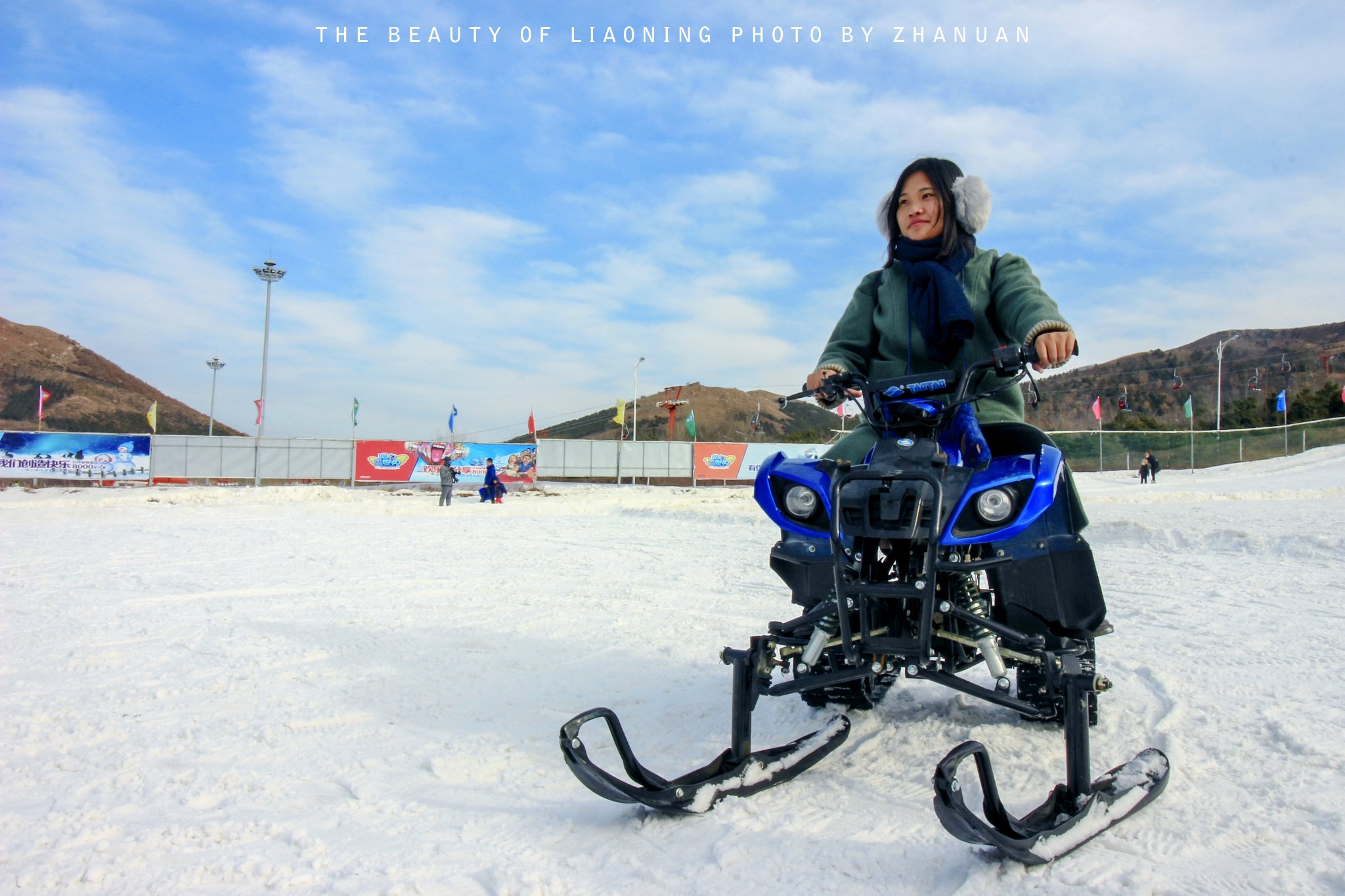 雪地摩托项目_雪地摩托车游戏_雪地摩托车驾驶视频