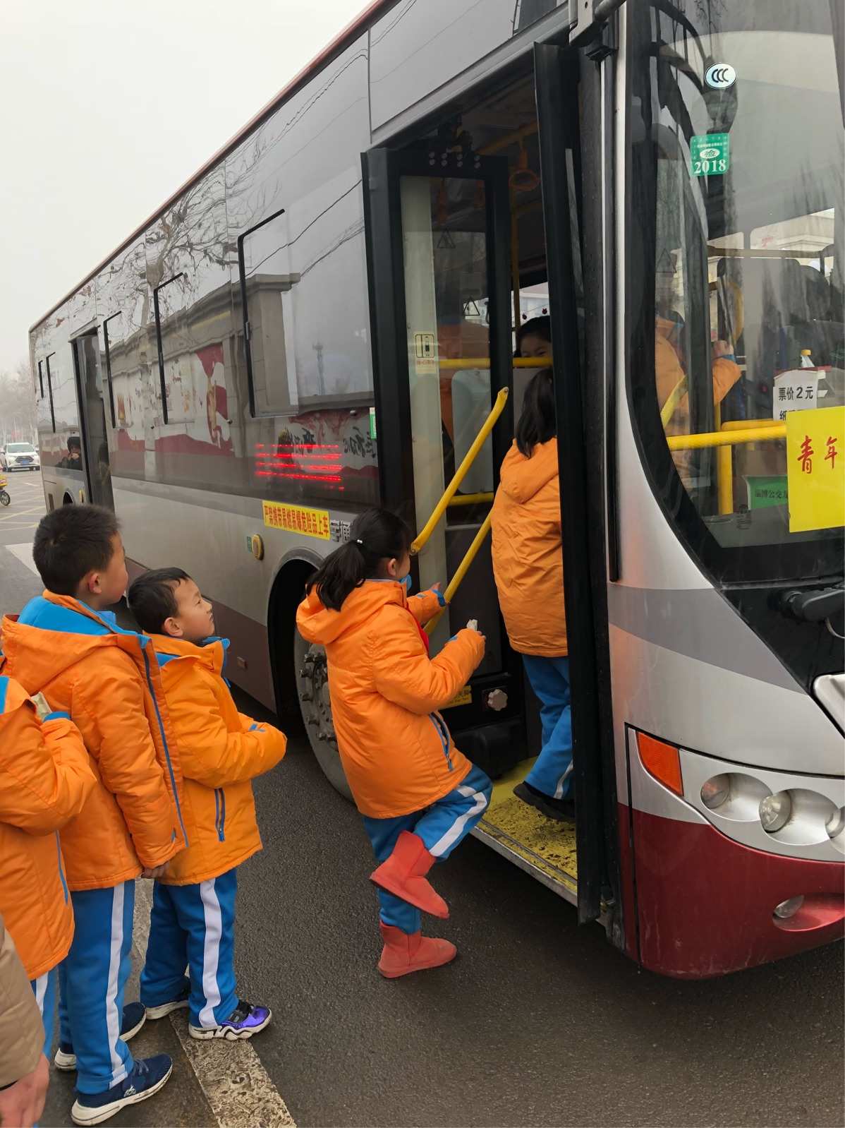 37路公交车_公交车路线怎么查询_公交车路线