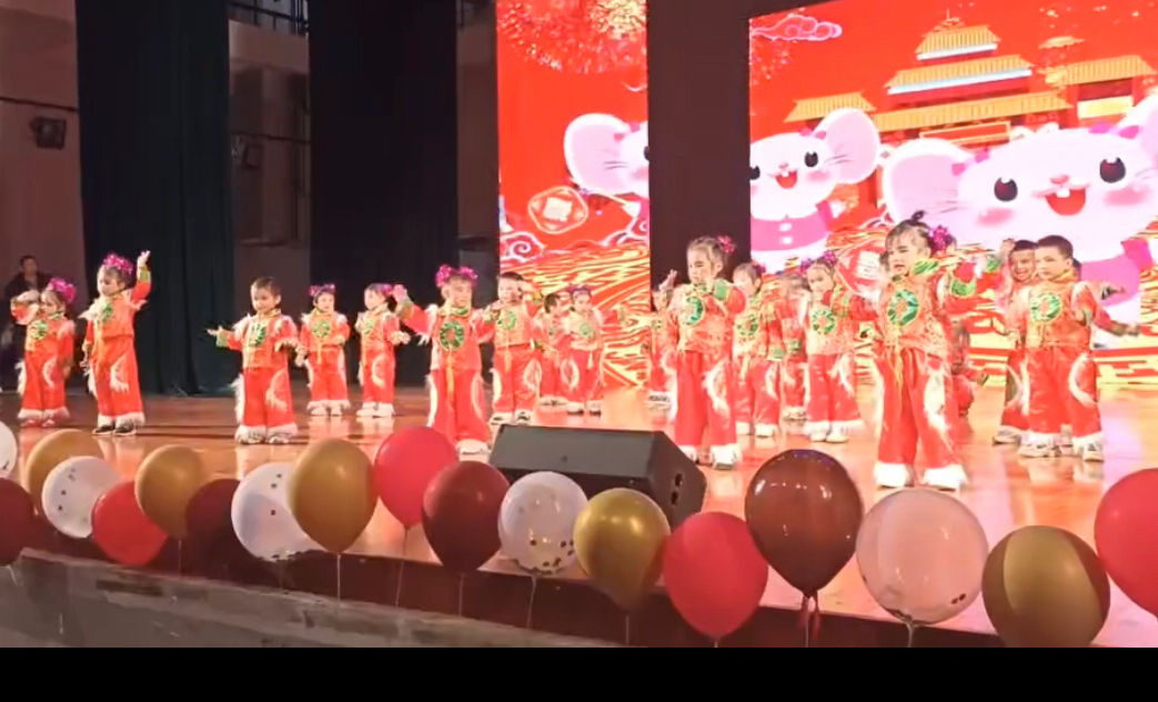 手机上春节玩的游戏叫什么_春节手机游戏推荐_过年玩游戏