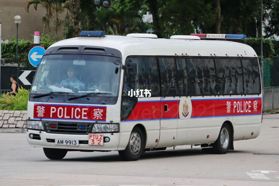 警车游戏大全单机版_经典警车游戏_手机香港警车游戏大全
