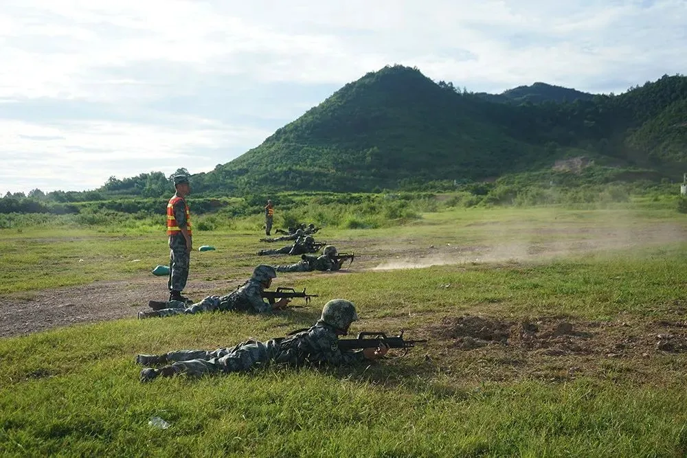 游戏射击介绍手机软件_游戏射击介绍手机app_手机游戏介绍射击游戏