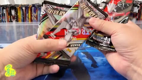奥特曼游戏卡怎么玩_手机玩奥特曼游戏教程卡_奥特曼卡牌游戏教程