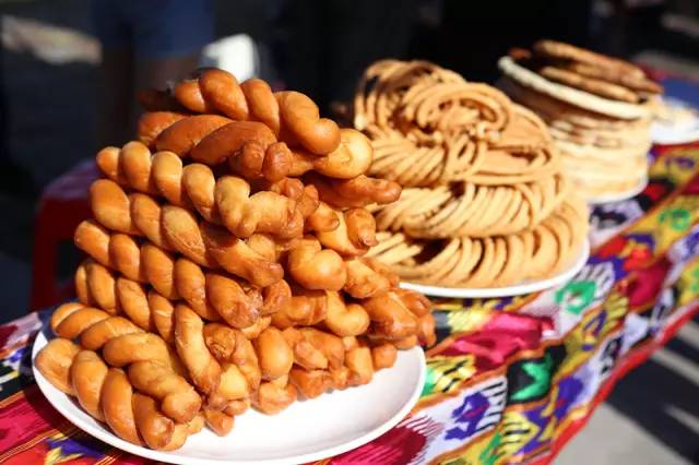 比迪丽和悟饭第几集结婚_孙悟饭和比迪丽_比迪丽