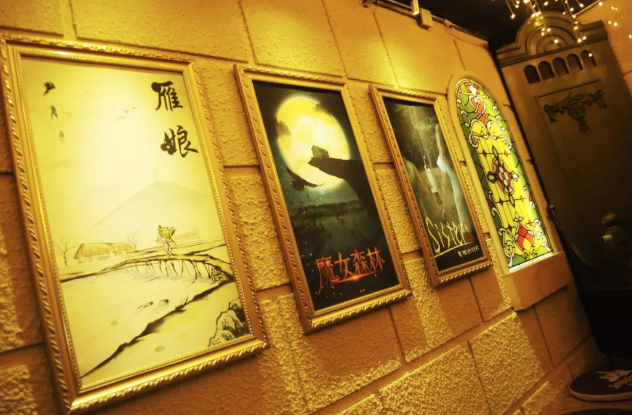 蹂躏图片手机游戏_手机蹂躏游戏图片_蹂躏图片手机游戏大全