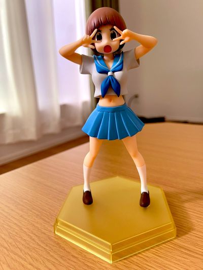 满舰饰真子承太郎_满舰饰真子_满舰饰真子头像